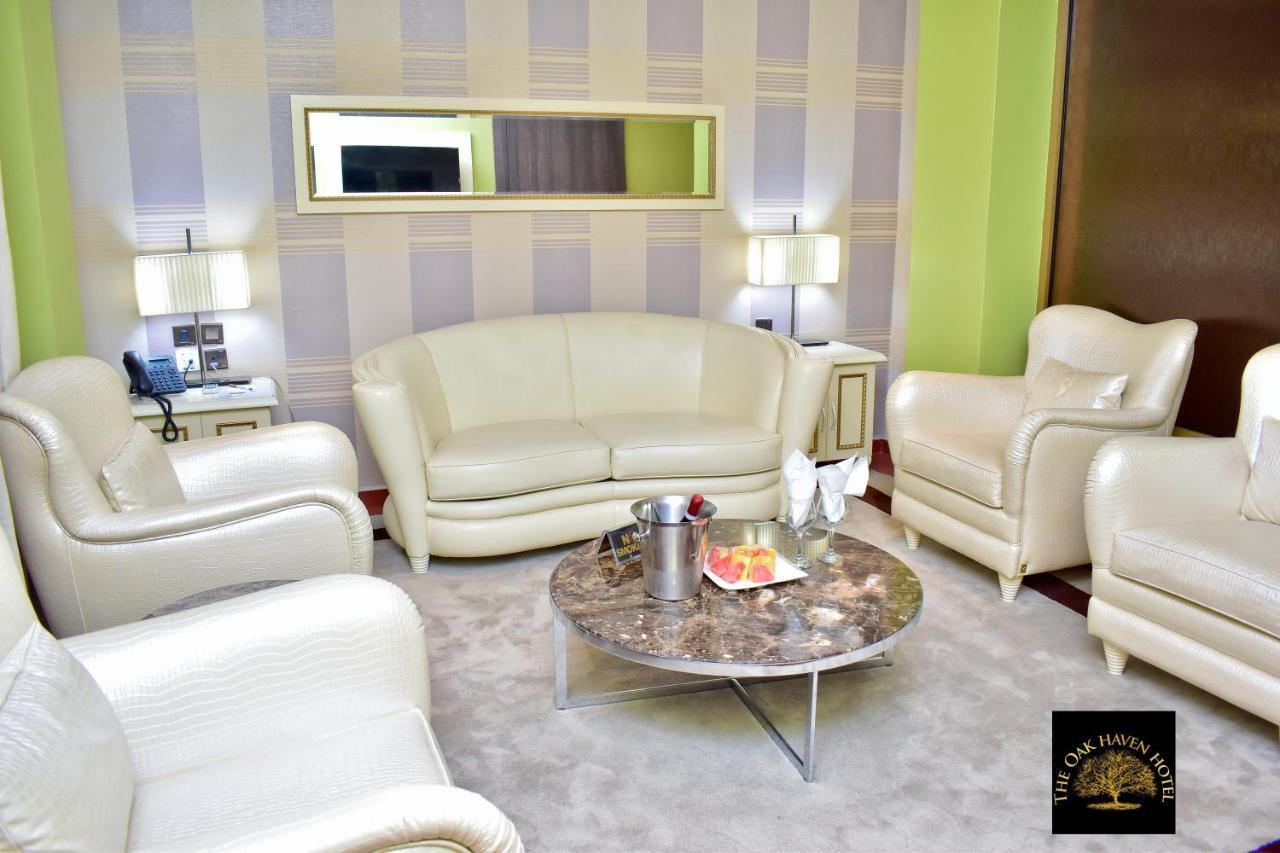 Oak Haven Hotel & Suites Port Harcourt Luaran gambar